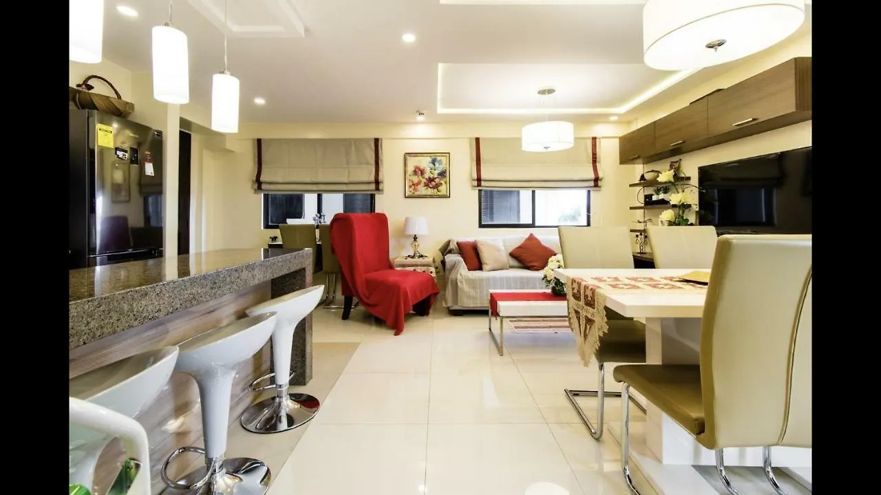 Grand Apartment Near Bgc Manila 0*,